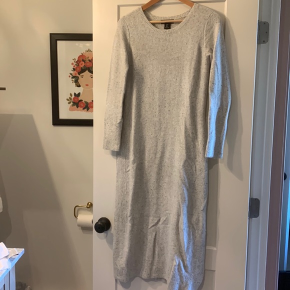 Rachel Zoe Dresses & Skirts - Rachel Zoe midi sweater dress